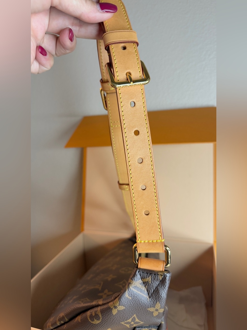 Louis Vuitton Monogram Classic OG Bumbag MM Excellent Condition Authentic! RARE! - Picture 12 of 16